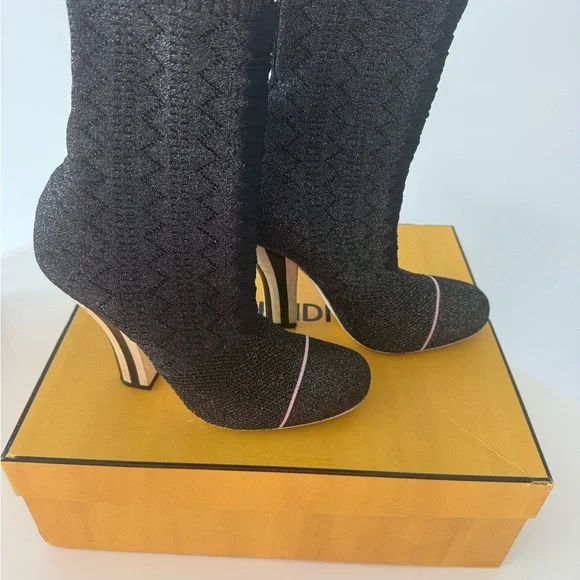 FENDI
Black Knit Fabric Sock Boot Size 10/40 - Picture 8 of 11